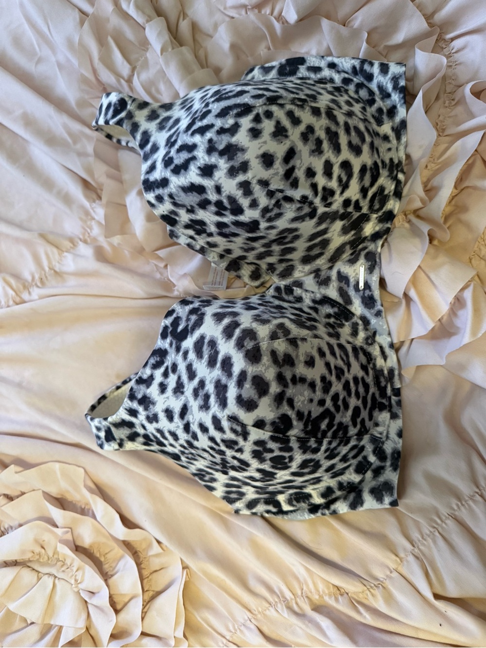 Cacique Leopard Print Wireless Bra - Black & White